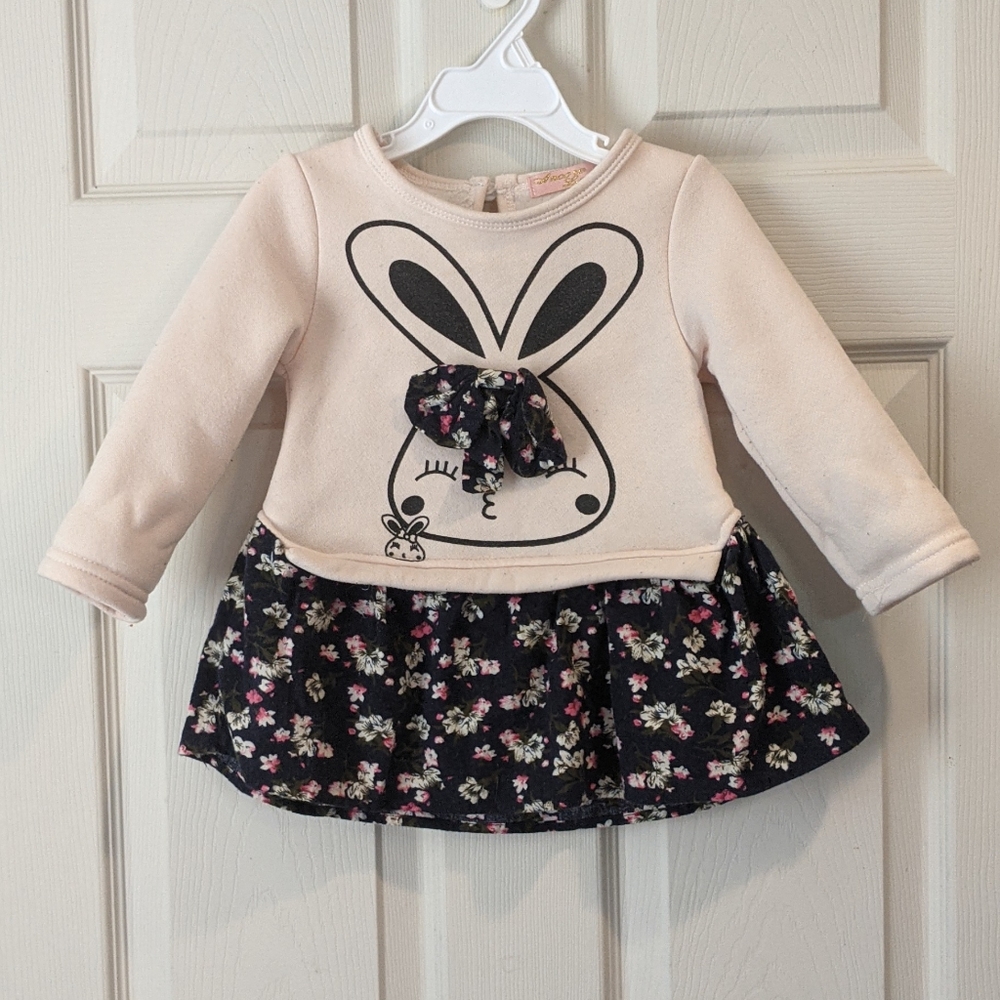 ♦️B2G1FREE♦️ Long sleeve floral Rabbit with bow